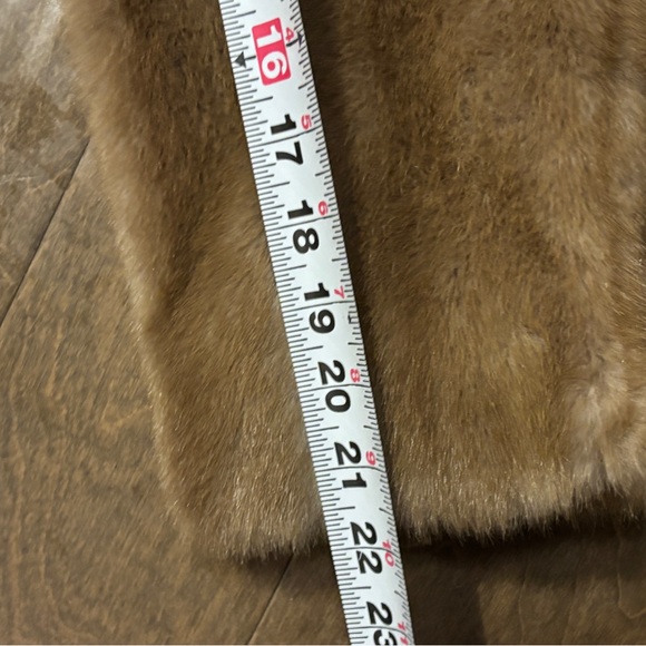 Vintage Mincara By Russel Taylor Women's Tan Faux Fur Long Coat M/L see desc. - Picture 8 of 12